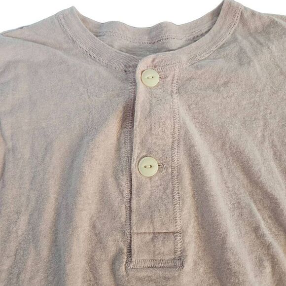 Everlane top  - Picture 2 of 9